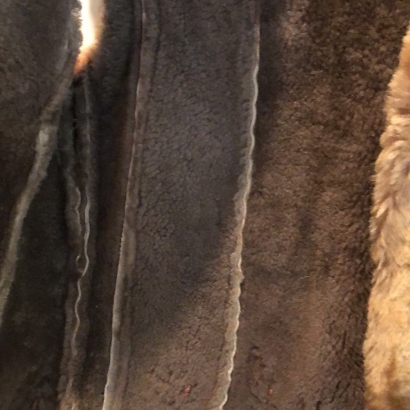 Vest - Picture 3 of 7